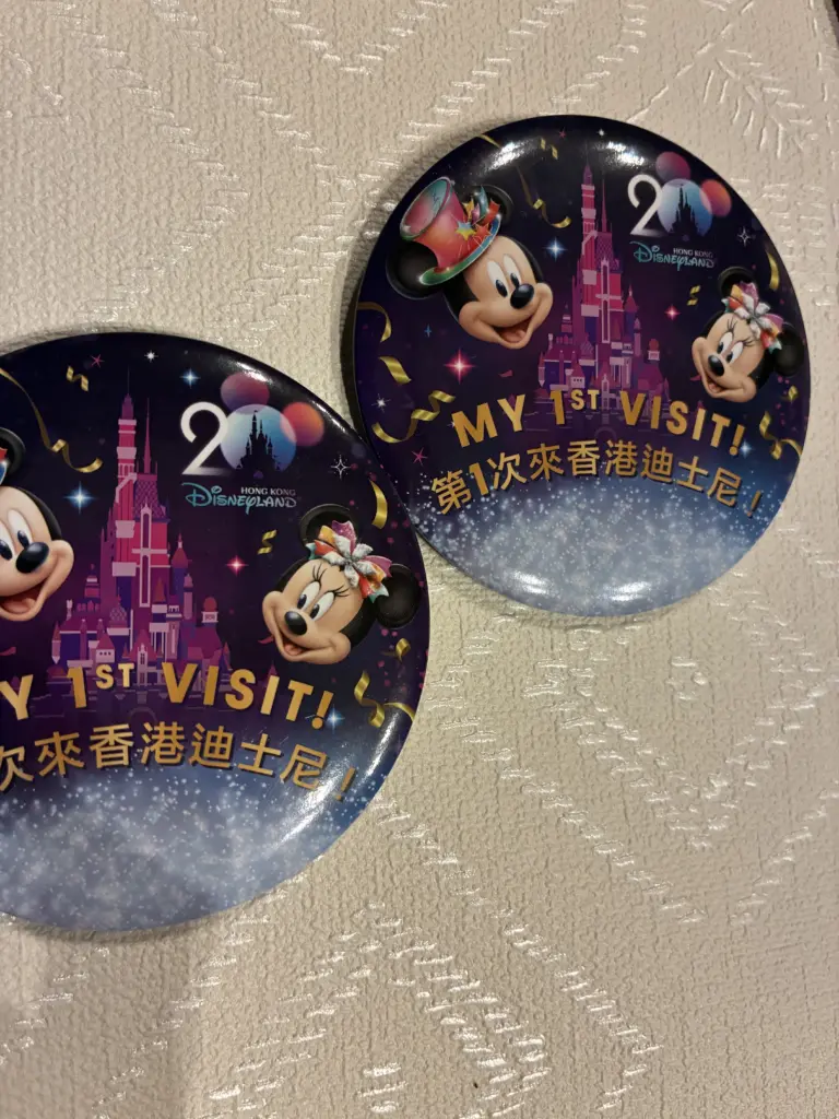 香港ディズニーランド正規品七人の小人ピンバッジ全てのディズニー限数250 香港ディズニー】グッズ購入品レポ 子ども向けアイテムやおすすめのお
