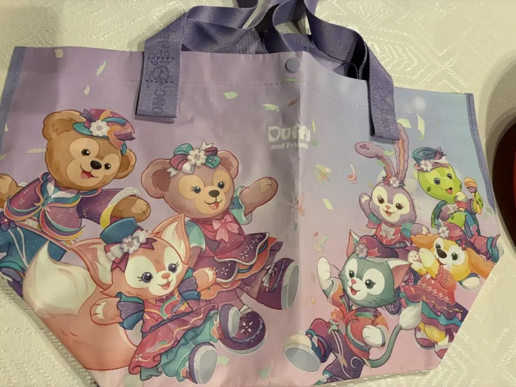 香港ディズニー】グッズ購入品レポ 子ども向けアイテムやおすすめのお